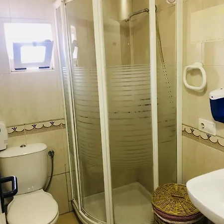 ゲストハウス La Estacion *